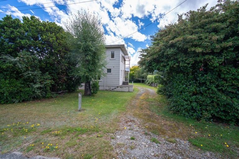 Photo of property in 33 Mckerrow Street, Te Anau, 9600
