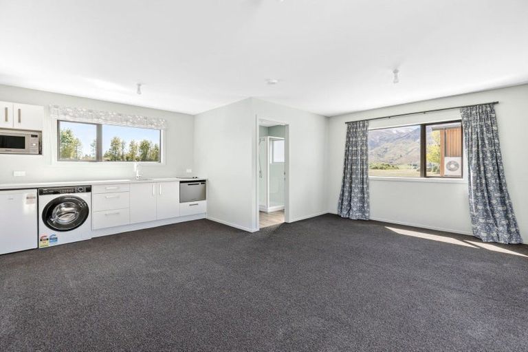Photo of property in 90 Willowbank Road, Queensberry, Cromwell, 9383