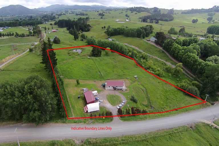 Photo of property in 73 Settlement Road, Kaiwaka, 0573