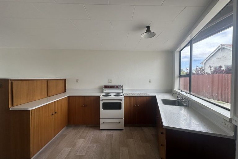 Photo of property in 2 Grant Street, Gore, 9710