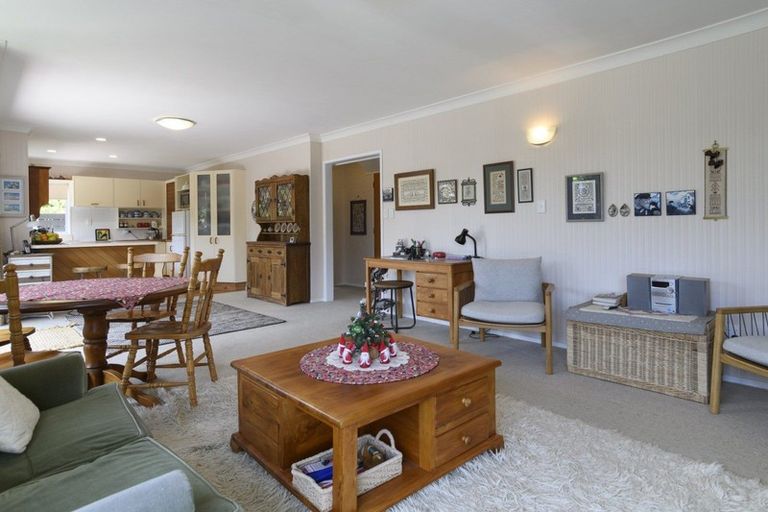 Photo of property in 413b Otumoetai Road, Otumoetai, Tauranga, 3110