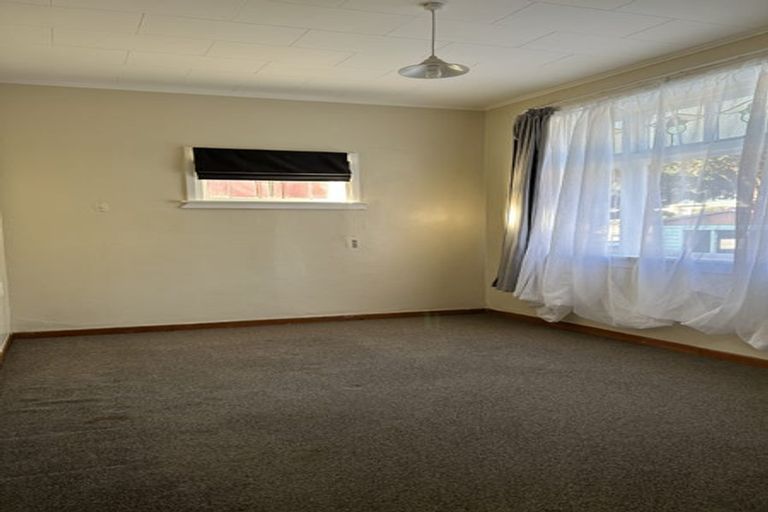 Photo of property in 34 The Parade, Island Bay, Wellington, 6023