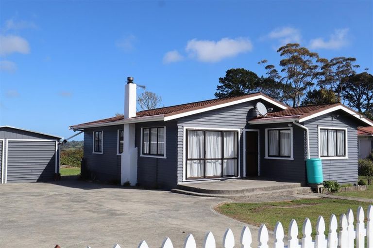Photo of property in 58 West Coast Road, Te Kopuru, 0371