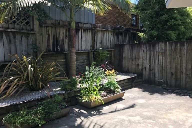 Photo of property in 4/7 Robins Road, Judea, Tauranga, 3110