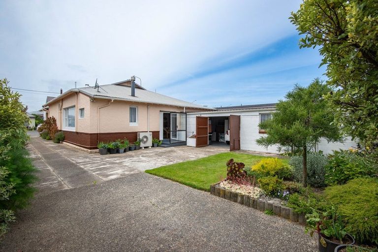 Photo of property in 124 Prince Albert Road, Saint Kilda, Dunedin, 9012