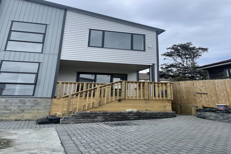 Photo of property in 1c Zion Road, Birkenhead, Auckland, 0626