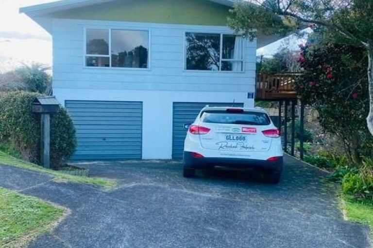 Photo of property in 14 Shaldon Crescent, Blagdon, New Plymouth, 4310