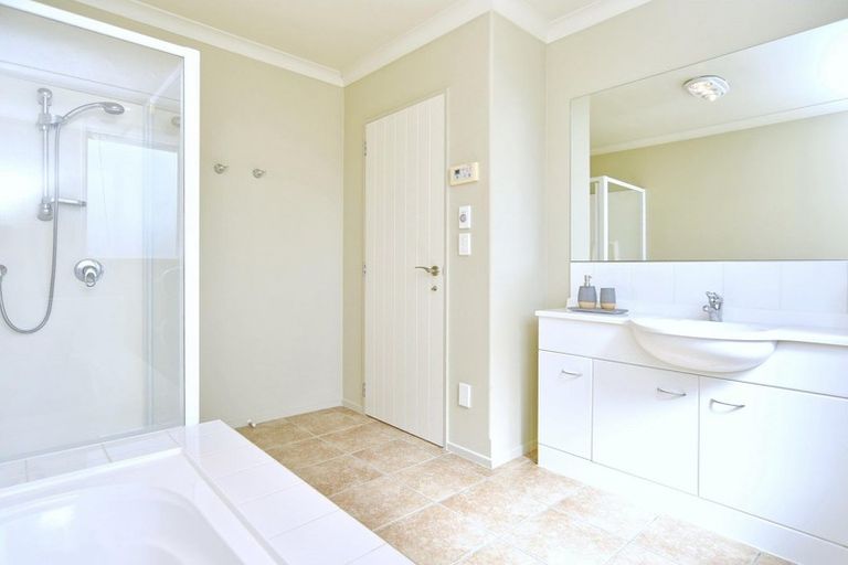 Photo of property in 12 Annaby Drive, Northwood, Christchurch, 8051