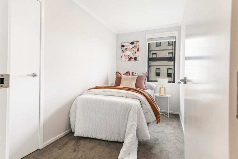 Photo of property in 2 Sidney Wallingford Way, Hobsonville, Auckland, 0616