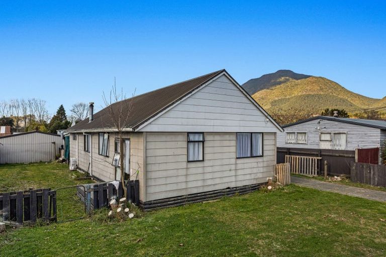 Photo of property in 11 Forsaith Street, Kawerau, 3127