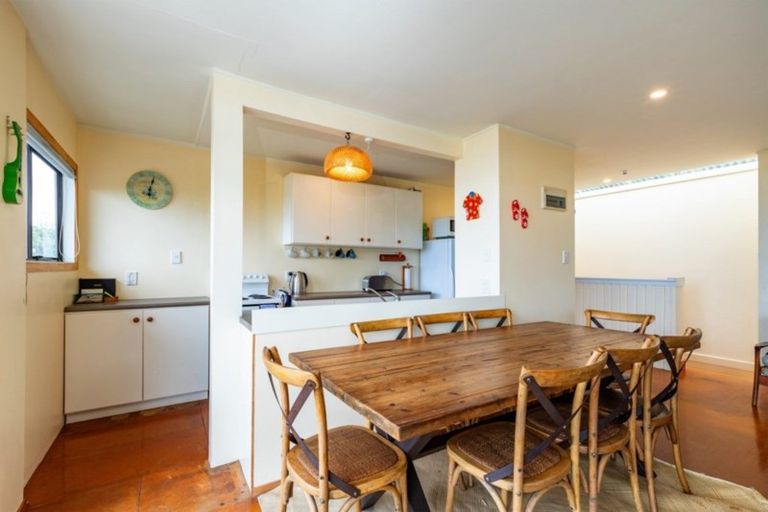 Photo of property in 17 Cheviot Street, Mangawhai Heads, Mangawhai, 0505