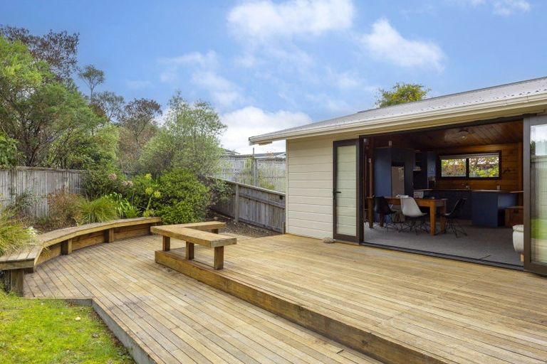 Photo of property in 4 Mahuta Road, Waitahanui, Taupo, 3378