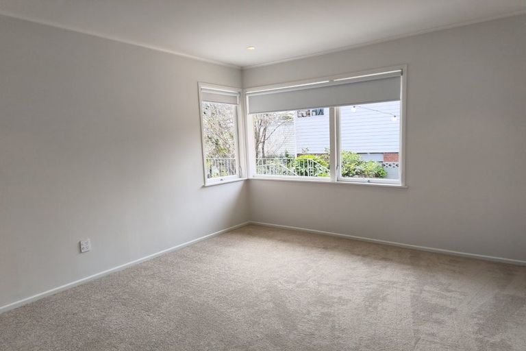 Photo of property in 40 Velma Road, Hillcrest, Auckland, 0627