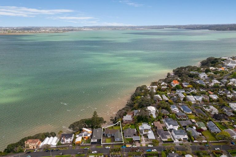 Photo of property in 53 St Michaels Avenue, Point Chevalier, Auckland, 1022