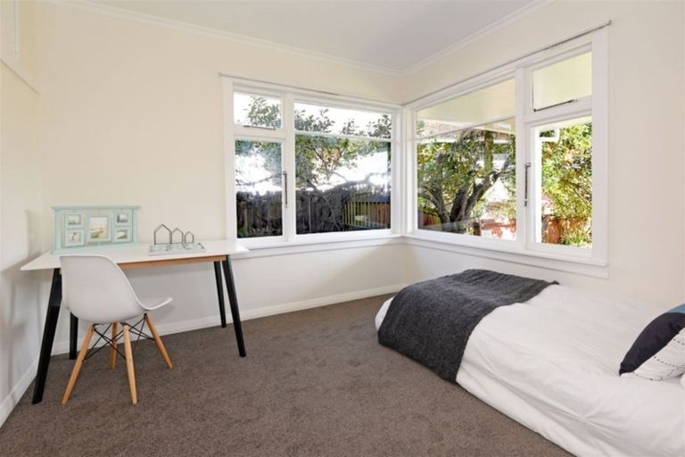 Photo of property in 39 Neill Street, Hornby, Christchurch, 8042