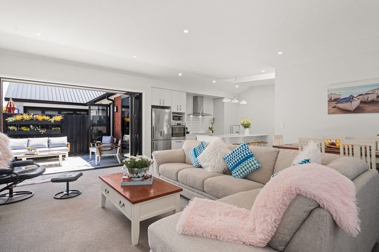 Photo of property in 8 Te Paea Crescent, Papamoa Beach, Papamoa, 3118