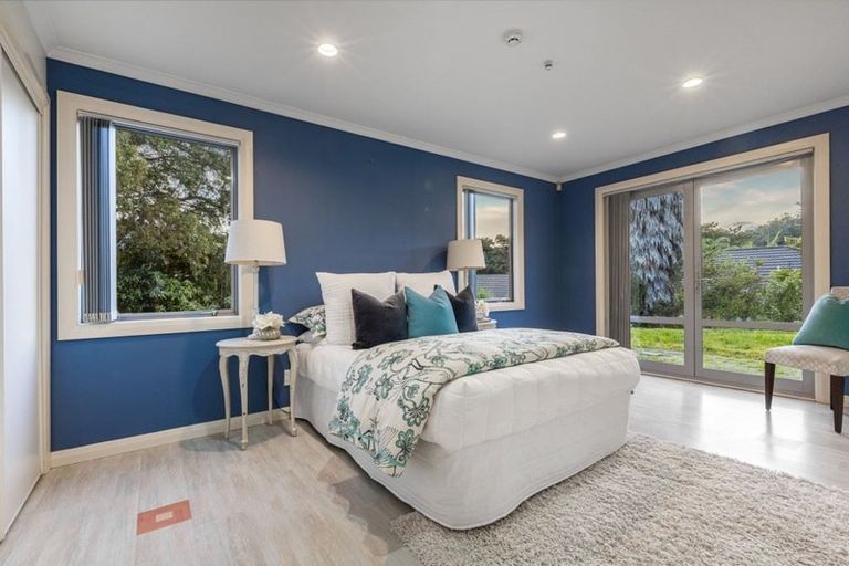 Photo of property in 25 Wicklam Lane, Greenhithe, Auckland, 0632