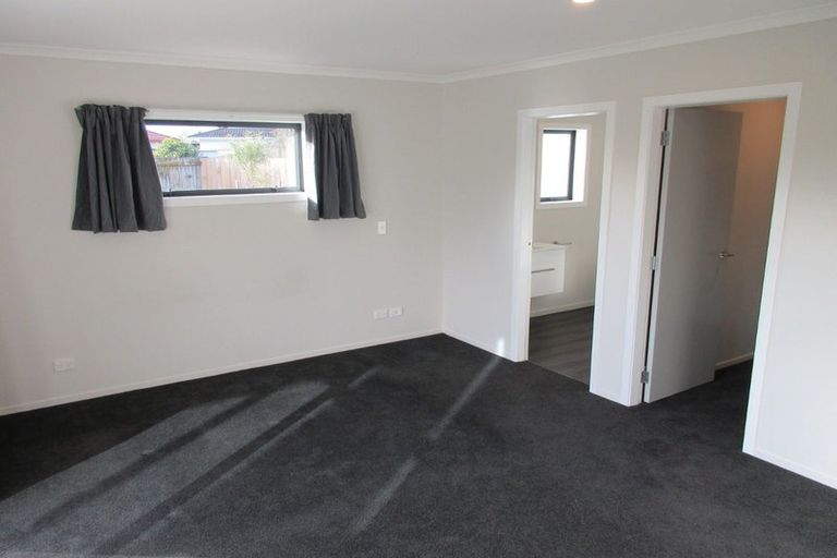 Photo of property in 25 Gallipoli Place, Paraparaumu, 5032