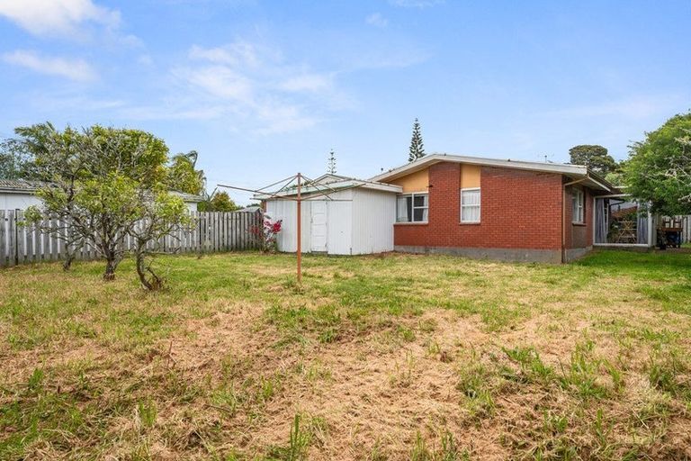 Photo of property in 53 Centreway Road, Orewa, 0931