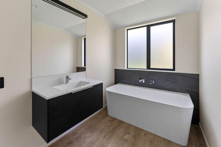 Photo of property in 7b Devenish Place, Atawhai, Nelson, 7010