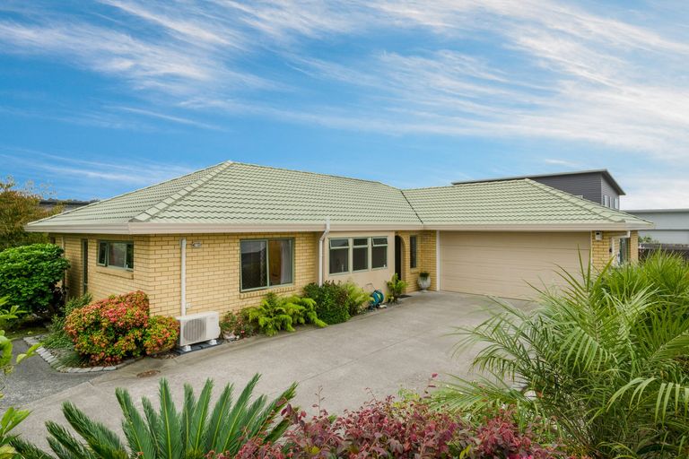 Photo of property in 65 Tapu Road, Huapai, Kumeu, 0810