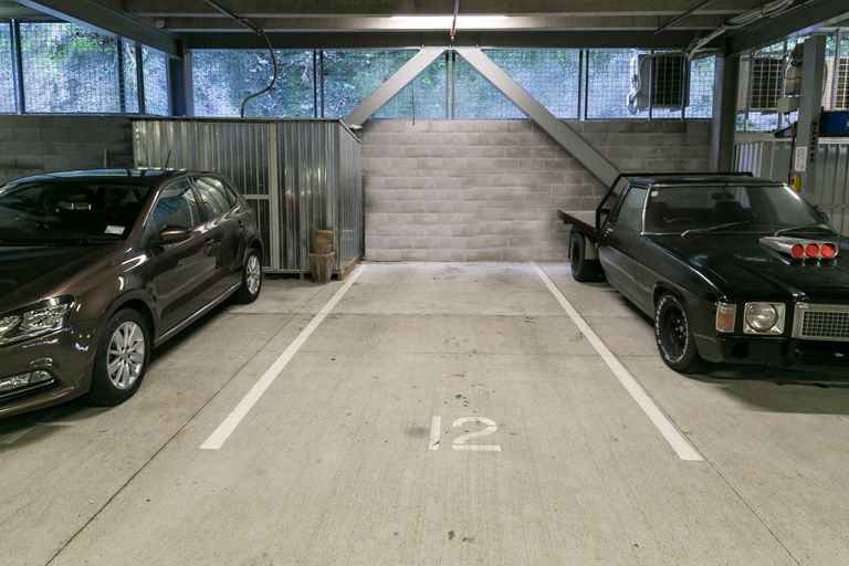 Photo of property in Patent 326 Apartments, 326 Evans Bay Parade, Hataitai, Wellington, 6021