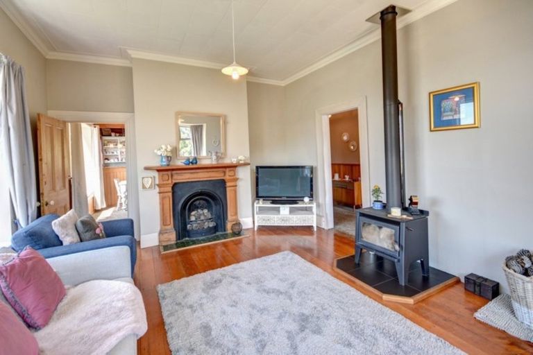 Photo of property in 4 Cook Street, Mornington, Dunedin, 9011