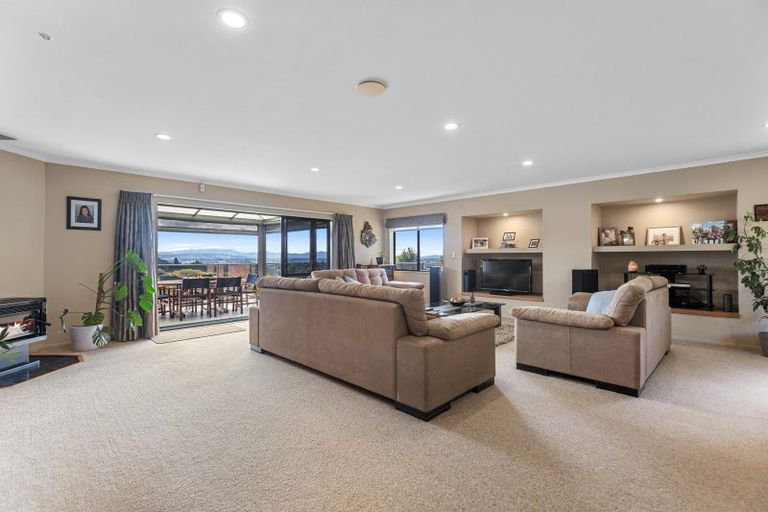 Photo of property in 132 Waikite Road, Welcome Bay, Tauranga, 3175