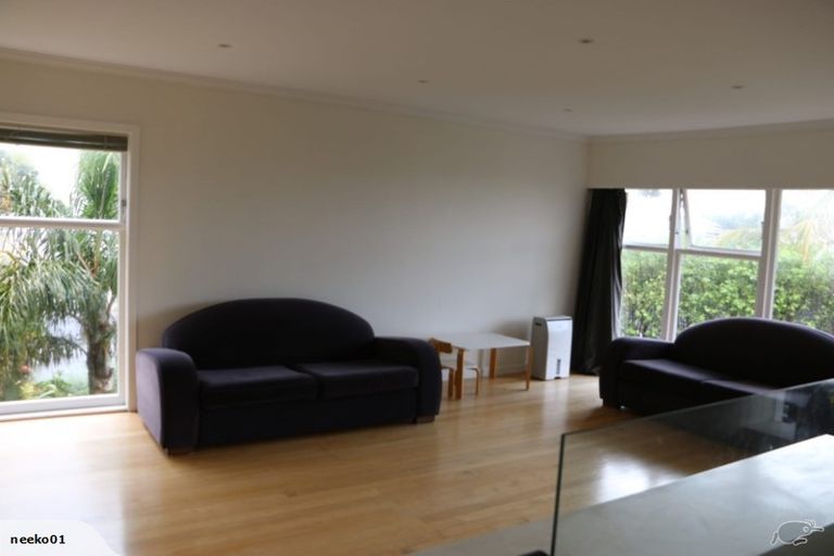 Photo of property in 10 Pikitea Road, Mangere Bridge, Auckland, 2022