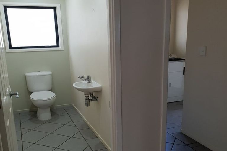 Photo of property in 1/46 Salisbury Road, Birkdale, Auckland, 0626