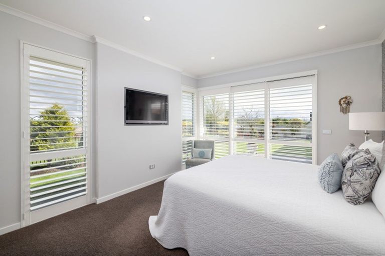 Photo of property in 51 The Esplanade, Pegasus, 7612