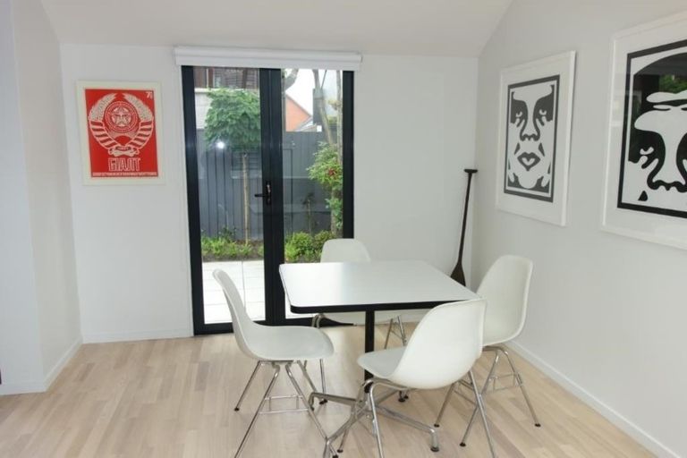 Photo of property in 2/388 Montreal Street, Christchurch Central, Christchurch, 8013