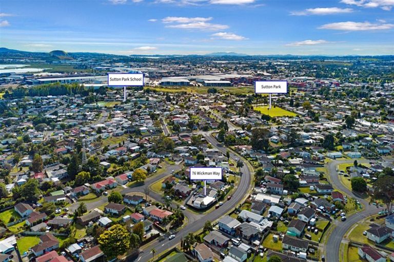 Photo of property in 76 Wickman Way, Mangere East, Auckland, 2024