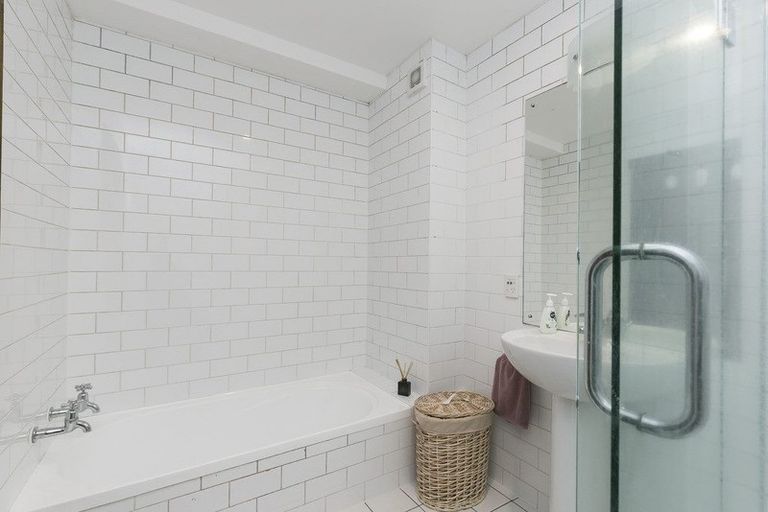 Photo of property in 5/12 Little George Street, Thorndon, Wellington, 6011