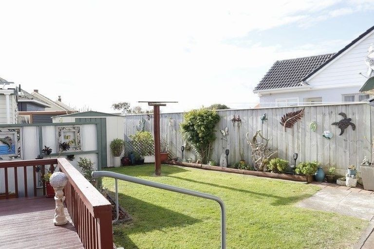 Photo of property in 4 Smithfield Road, College Estate, Whanganui, 4500
