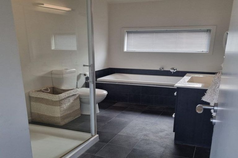 Photo of property in 15 Willets Green, Wanaka, 9305