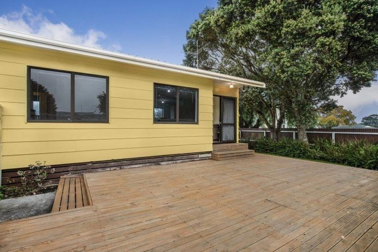 Photo of property in 2/3 William Street, Mangere East, Auckland, 2024