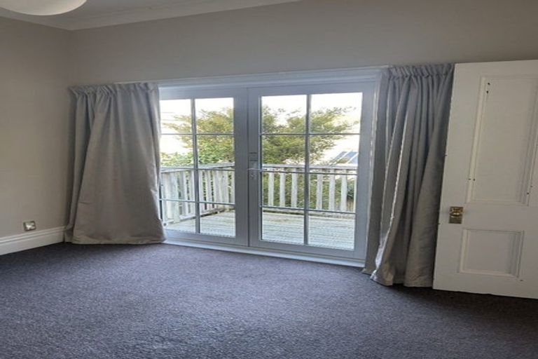 Photo of property in 17 George Street, Thorndon, Wellington, 6011