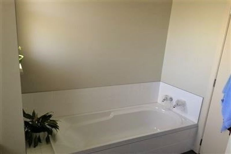 Photo of property in 29f Harrisfield Drive, Hairini, Tauranga, 3112