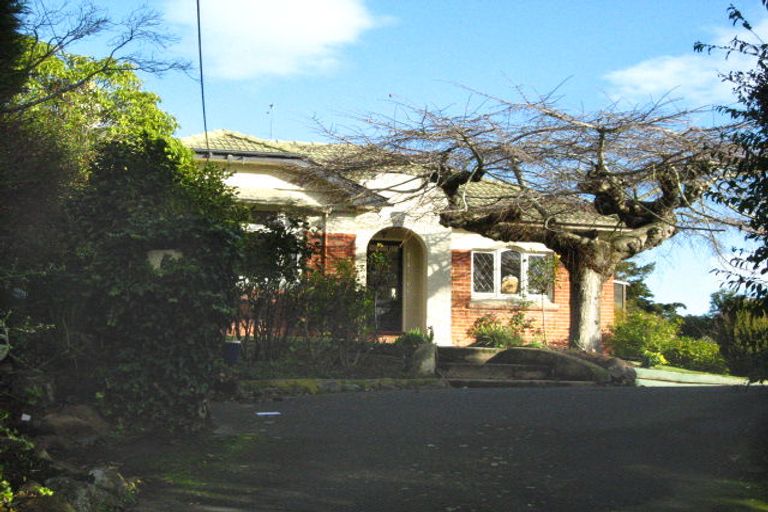 Photo of property in 6 Howard Street, Macandrew Bay, Dunedin, 9014