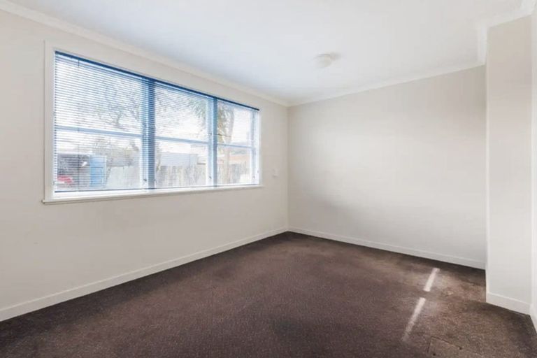 Photo of property in 12/14 High Street, Marton, 4710