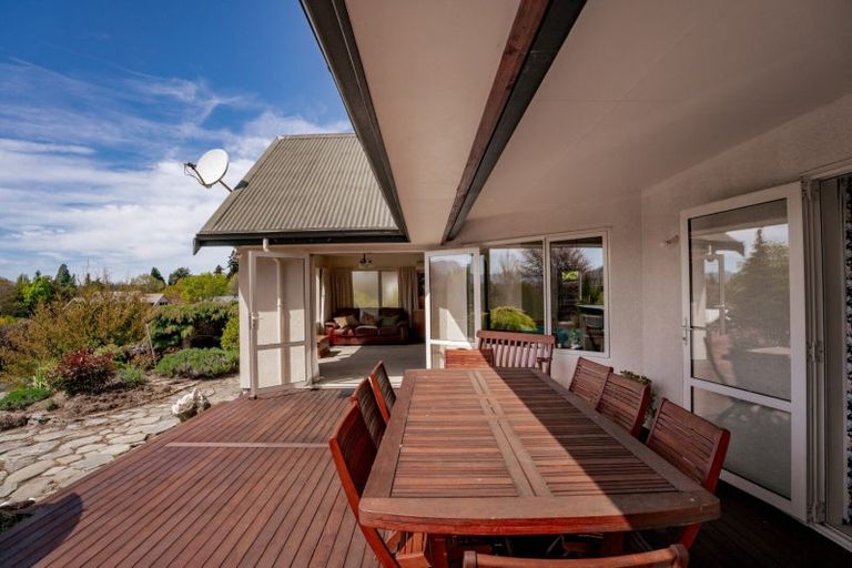 Photo of property in 53 Sargood Drive, Wanaka, 9305