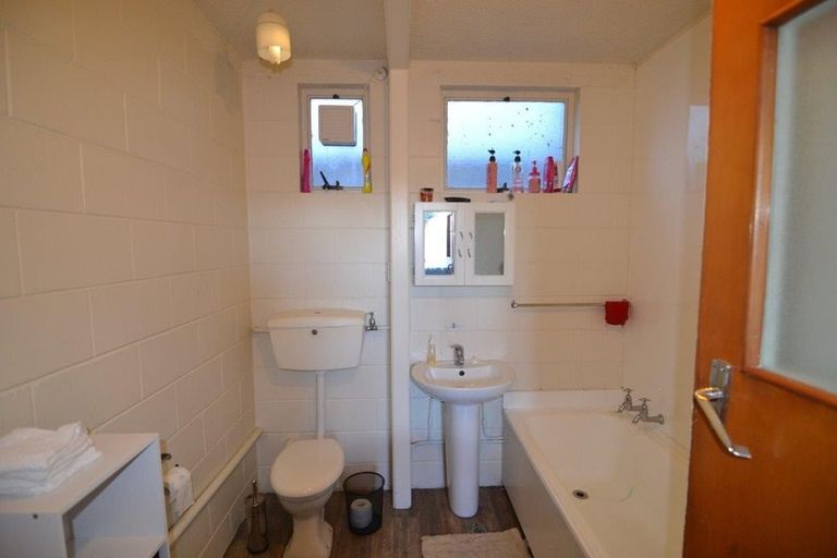 Photo of property in 9 Albany Street, North Dunedin, Dunedin, 9016