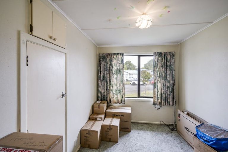 Photo of property in 20 Warwick Crescent, Taradale, Napier, 4112