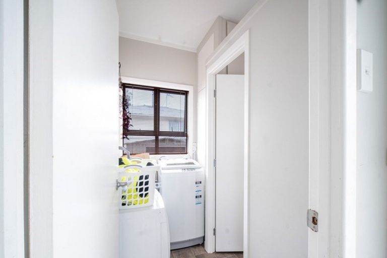 Photo of property in 1a Cooper Place, Papakura, 2110