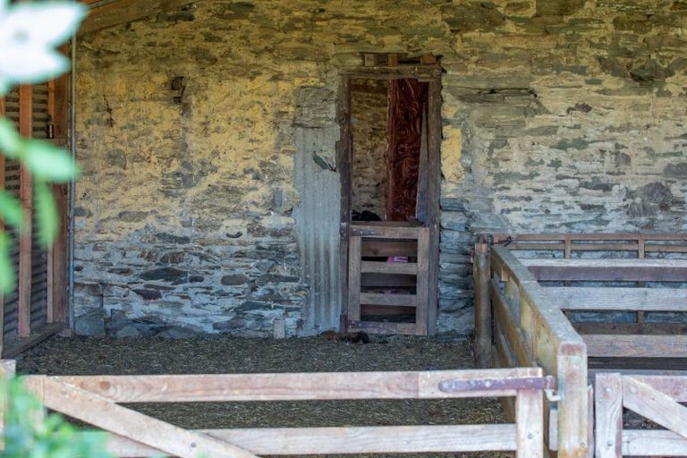 Photo of property in 122 Morven Ferry Road, Arrow Junction, Queenstown, 9371