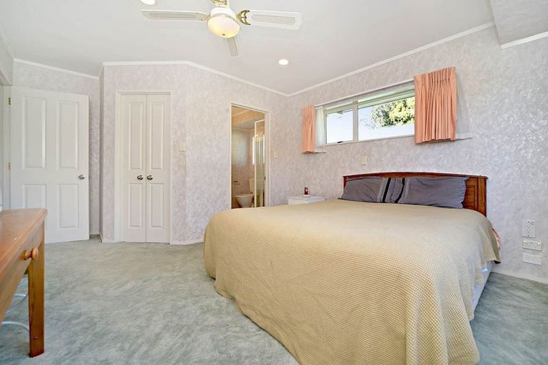 Photo of property in 19a Butterworth Avenue, Opaheke, Papakura, 2113