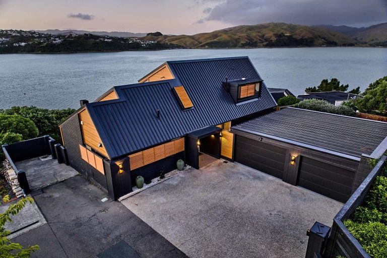 Photo of property in 93 Seaview Road, Paremata, Porirua, 5024