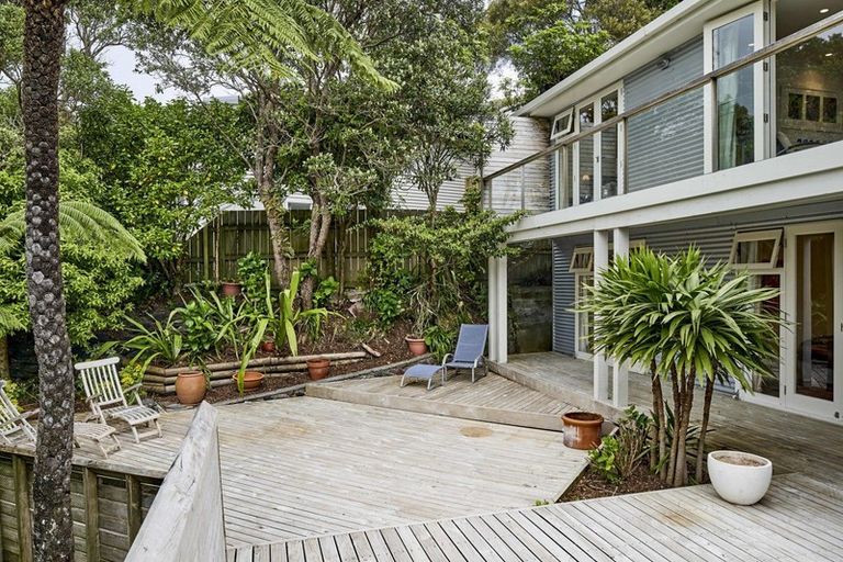 Photo of property in 102 Heke Street, Ngaio, Wellington, 6035