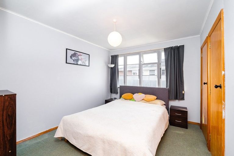 Photo of property in 17 Neal Crescent, Onekawa, Napier, 4110